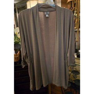 WT # 1074 Women's Worthington Large Beige Cardigan 3/4 Sleeves